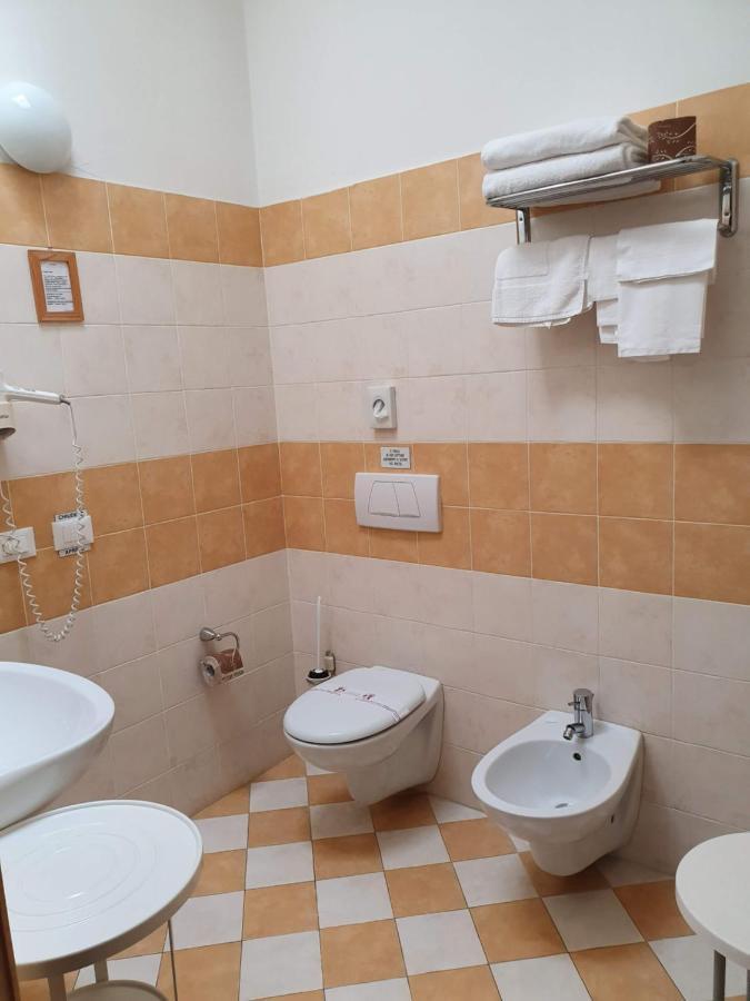 הוילה בולוניה Le Tuie מראה חיצוני תמונה